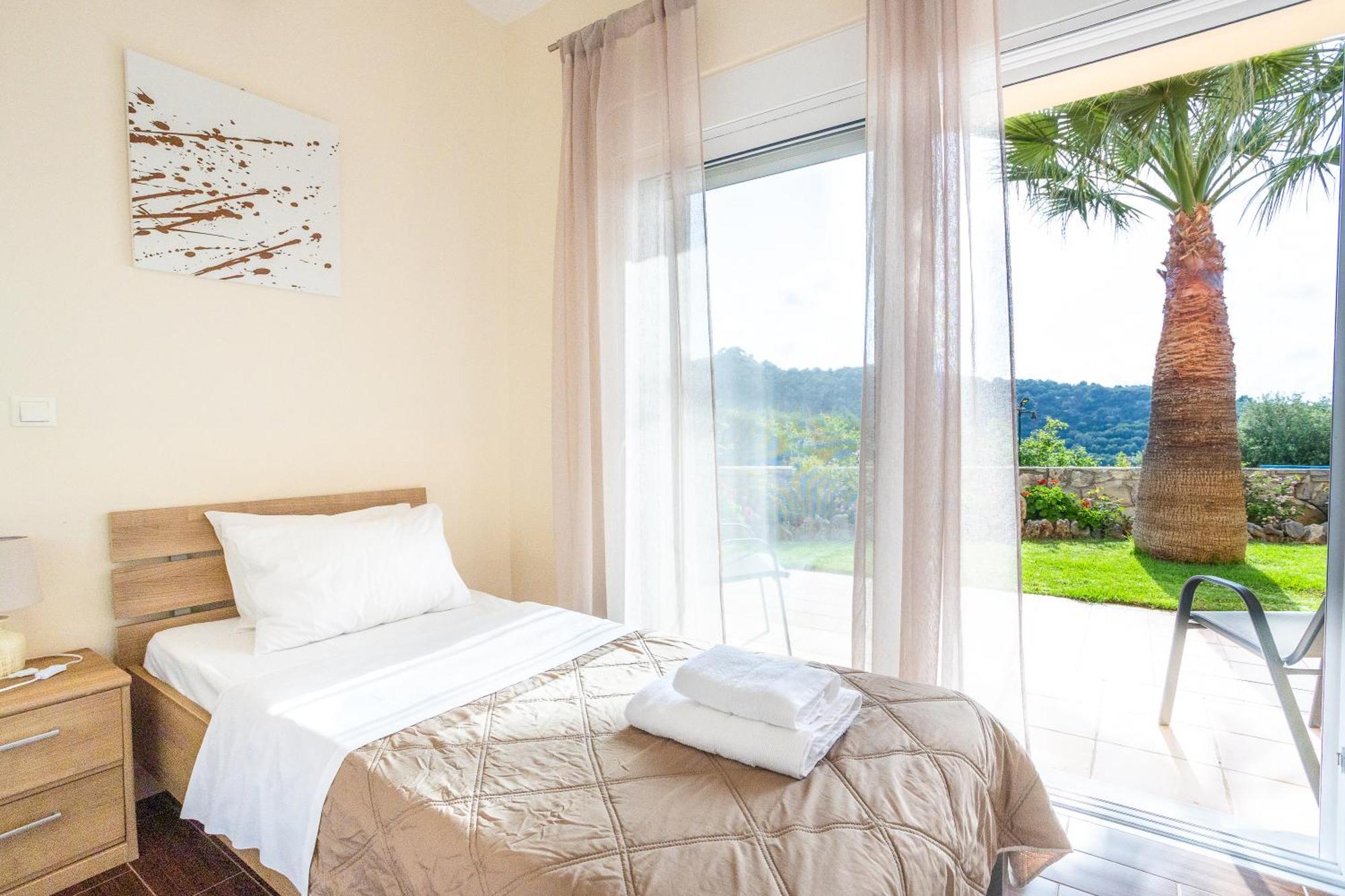 Meliades Villas Agia Marina 外观 照片